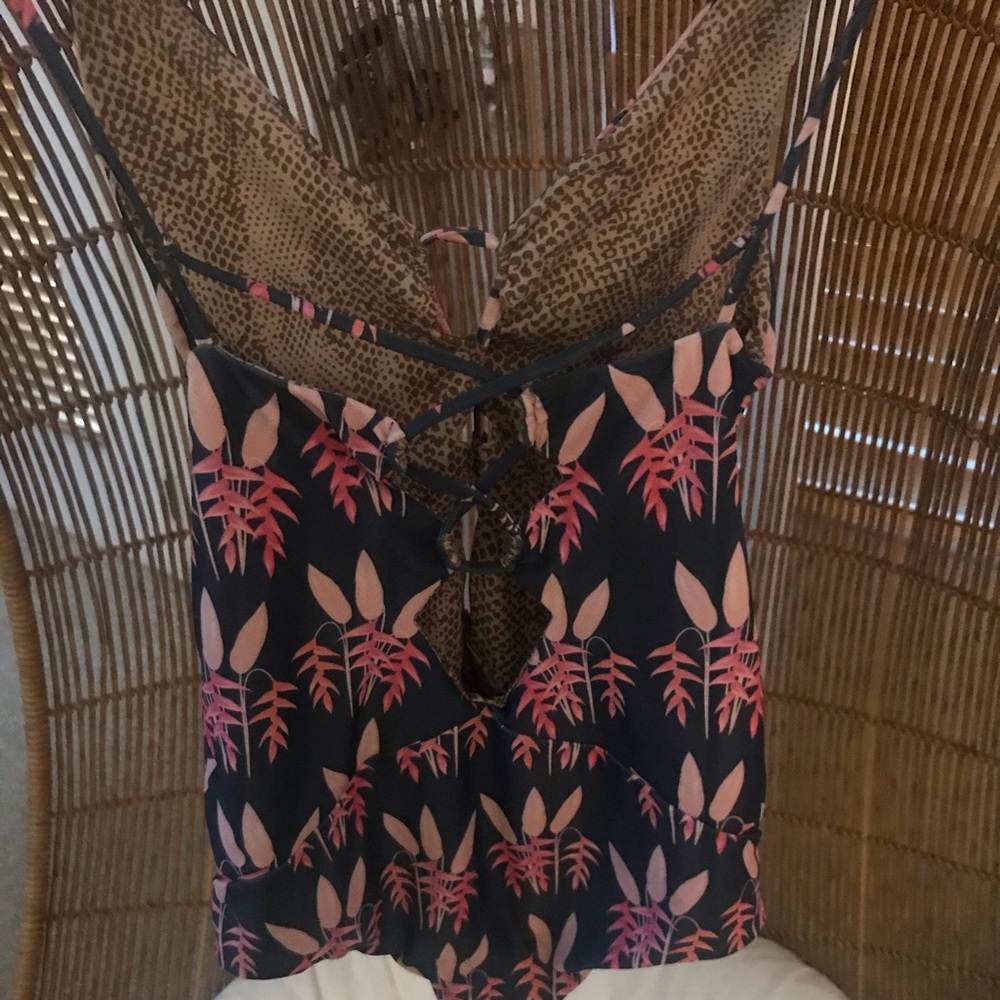 SOLD******* 🙅🏽‍♀️ACACIA SWIMWEAR - Picture 2 of 2